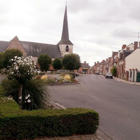 Les Palerees, Petite Maison Au Coeur De La Sologne Des Etangs Saint-Viatre ภายนอก รูปภาพ